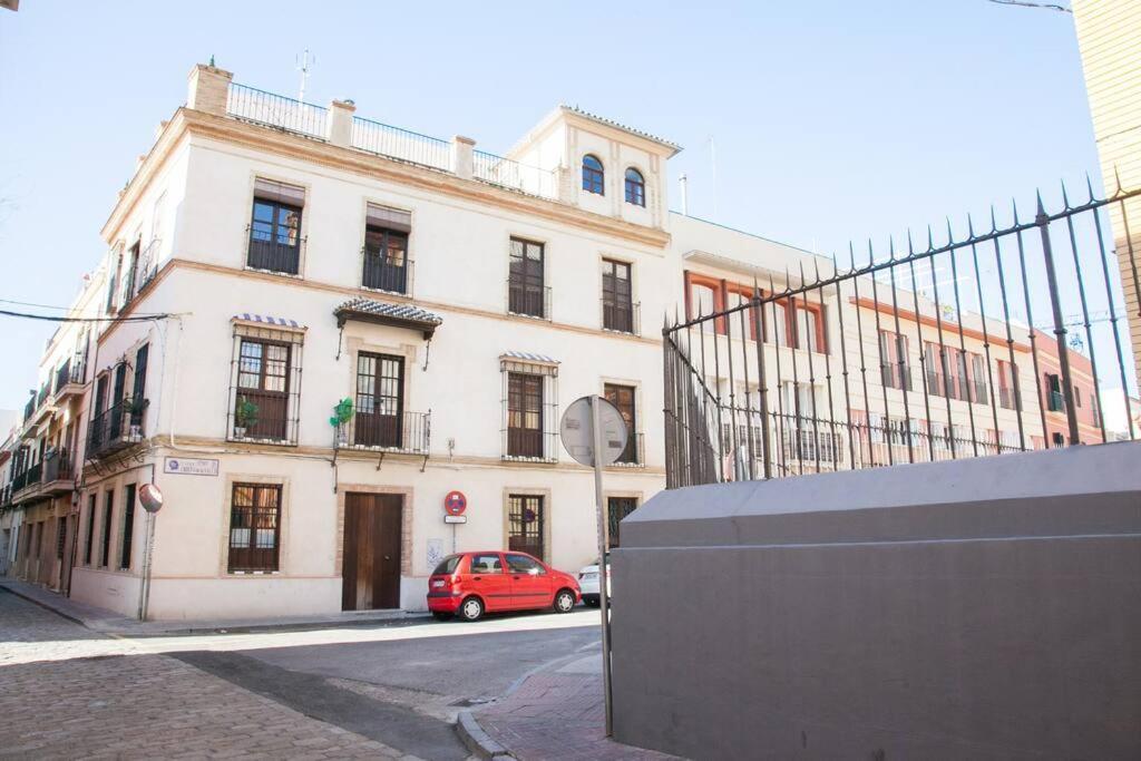 Beautiful Silent Apartment Private Parking Севілья Екстер'єр фото